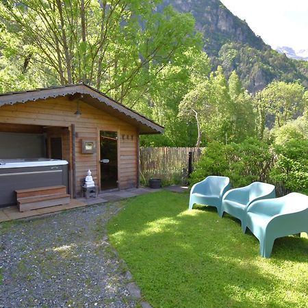 Bed and Breakfast La Cle Des Bois Le Bourg-dʼOisans Exterior foto