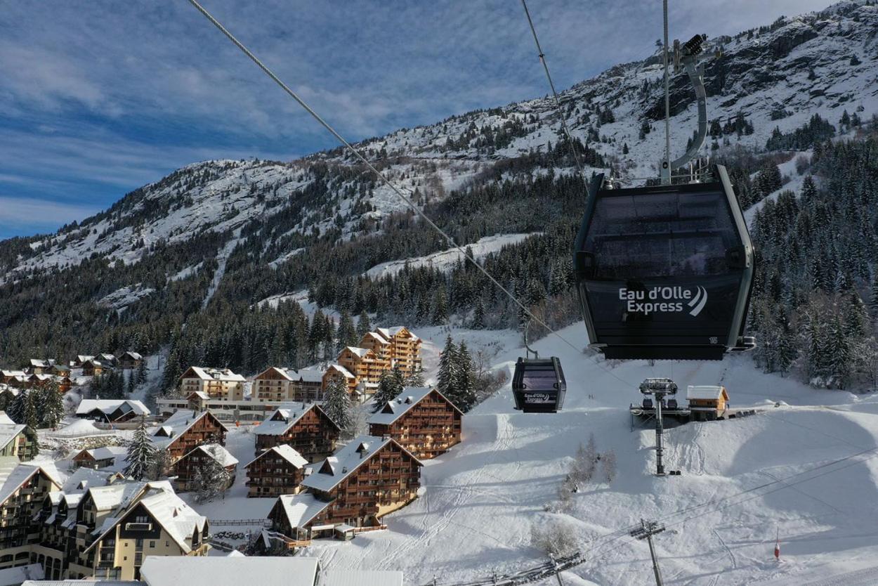 Bed and Breakfast La Cle Des Bois Le Bourg-dʼOisans Exterior foto