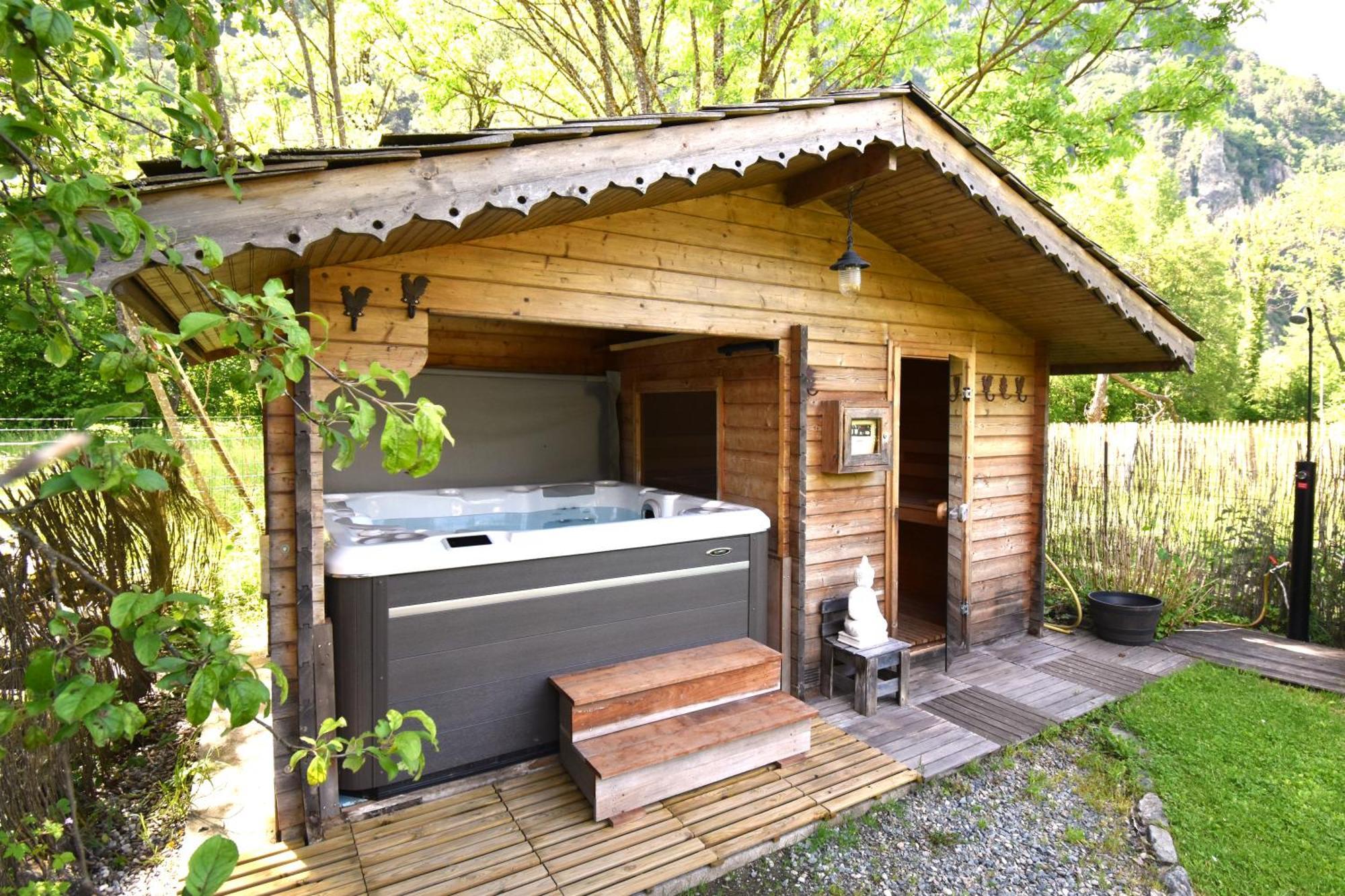 Bed and Breakfast La Cle Des Bois Le Bourg-dʼOisans Exterior foto