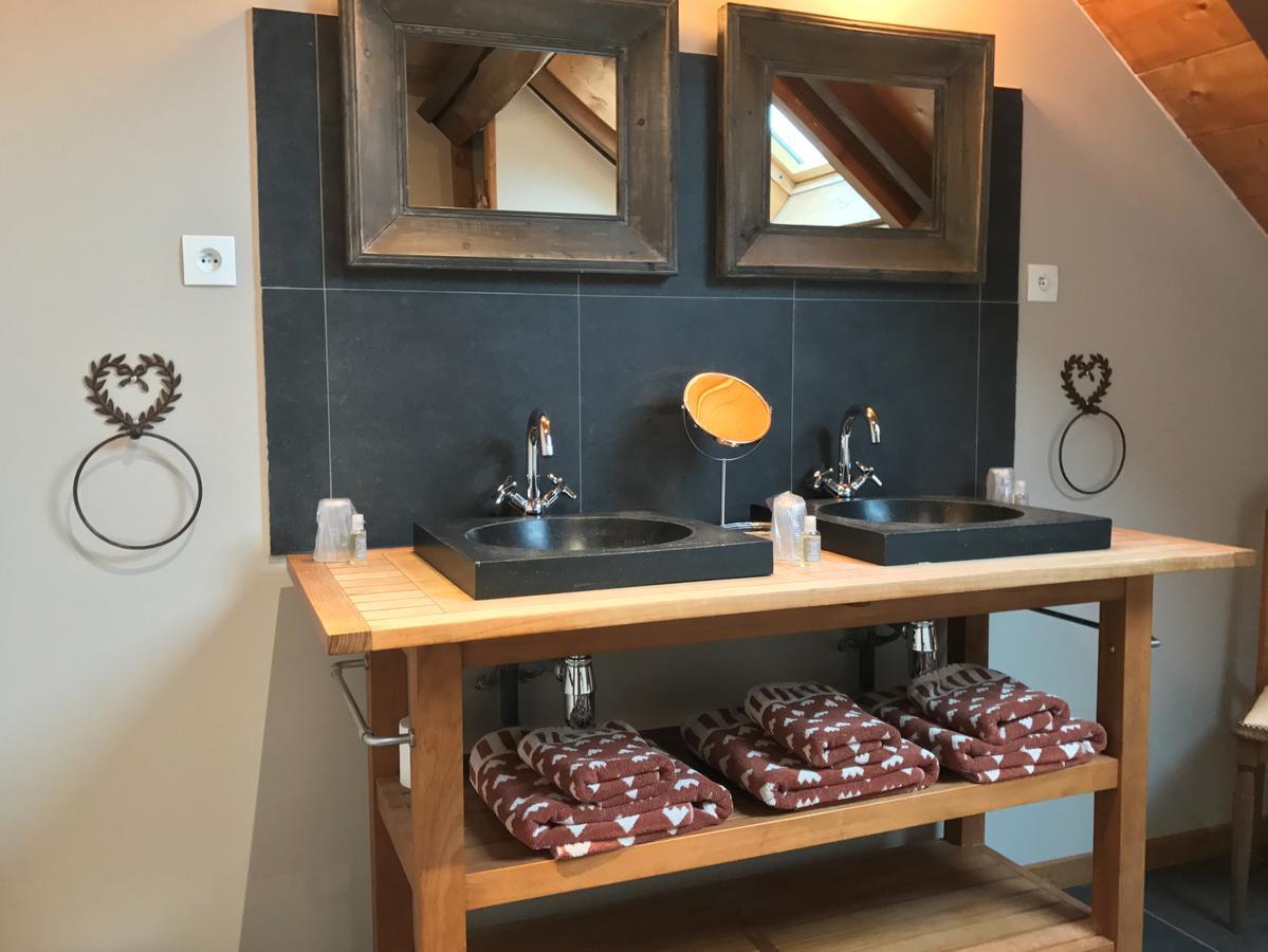 Bed and Breakfast La Cle Des Bois Le Bourg-dʼOisans Exterior foto
