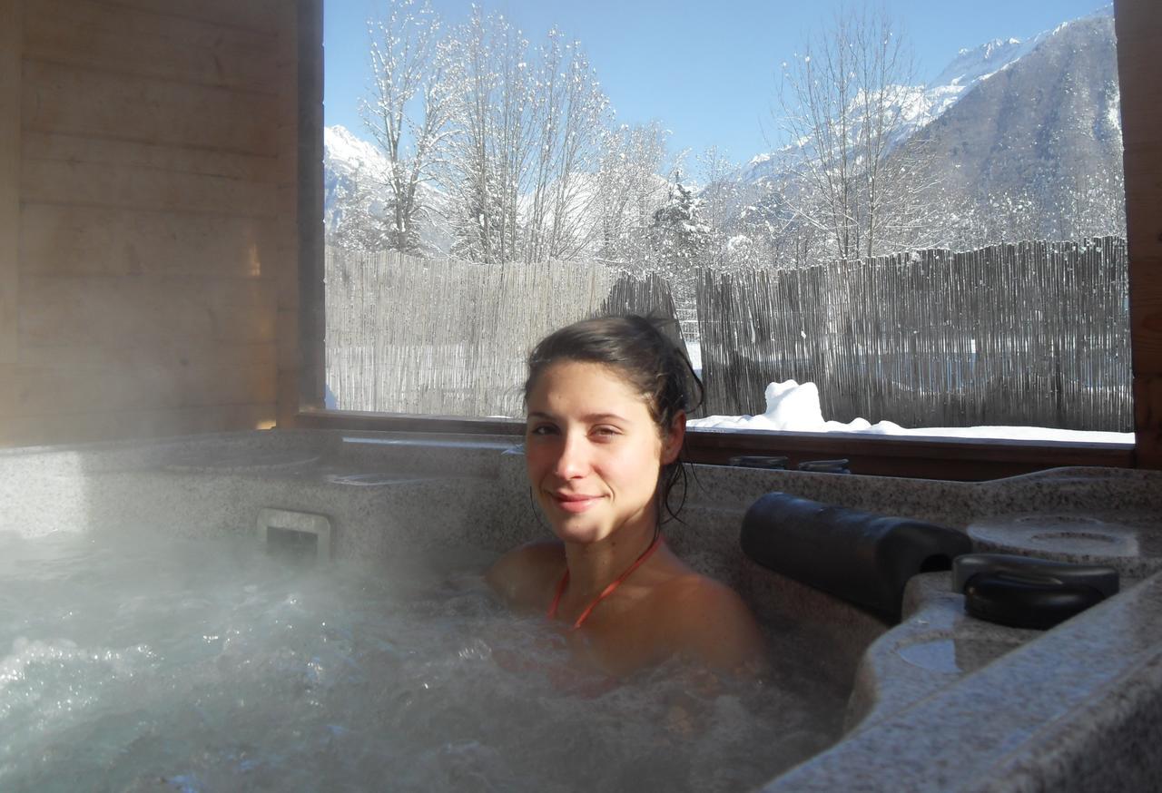 Bed and Breakfast La Cle Des Bois Le Bourg-dʼOisans Exterior foto